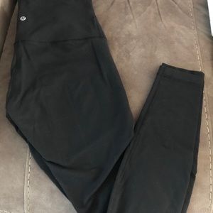 Wunder under lululemon black size 8